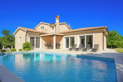 Image de Villa Emili (Istria - Svetvinčenat)
