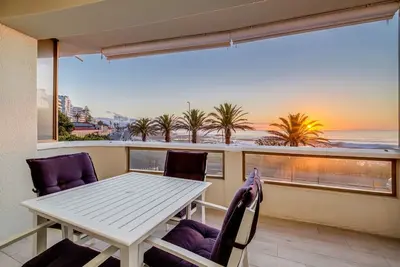 Image de Beautiful Lock up & go w/Ocean Views (Sundowner Views)
