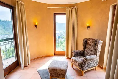 Image de Apartment, shower or bath, Wc - Hotel Schloss Rheinfels