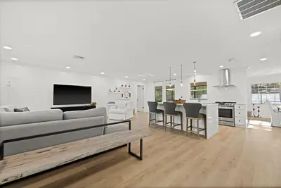 Image de Sunny Oasis: Bright, Private and Beautiful Retreat! \nMagnolia Rentals
