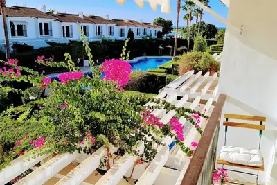 Image de Townhouse with lawn/garden: Urb Punta Coral 1, El Rompido, Huelva, Andalusia