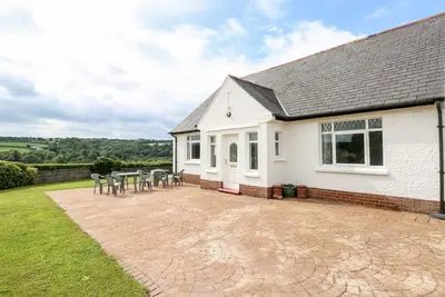 Image de Garth, family friendly, with a garden in Cilgerran