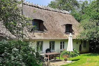Image de Maison de vacances pour 6 a Augustenborg-By Traum