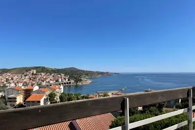 Image de T3 mezzanine 6p, plage à 300m, parking privé, terrasse