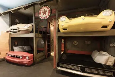 Image de Luxury villa located inside reunion resort  sleeps 36