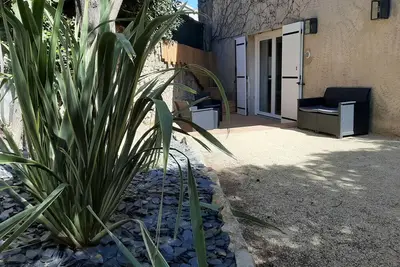 Image de Studio Renove Rdc Terrasse + Exterieur Paysage