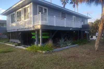 Image de Nature Coast Escape, Breezy - Waterfront with Boat Dock