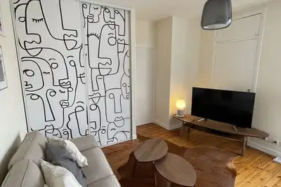 Image de Hyper centre : appartement ancien rénové / tout confort