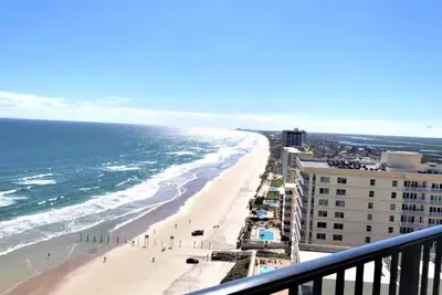 Image de Incredible The Ashley Condominium 18th Floor 3 Bedroom/3 Bath Direct Oceanfront
