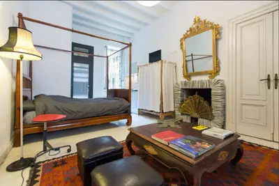 Image de Charming downtown studio, Isola District