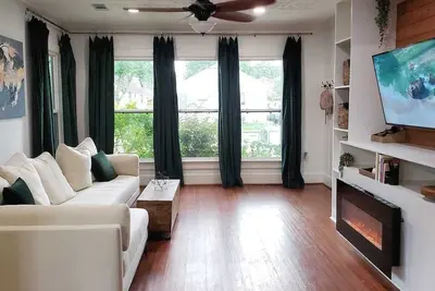 Image de The Mid City Bungalow - 2 Miles from Lsu