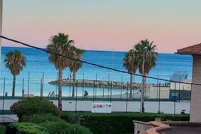 Image de Appartement T2 Avec Terrasse Vue Mer, Garage FERMÉ, A Proximite Des Calanques