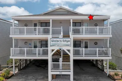 Image de \"Waters Edge 431-B\" - Oceanfront Condo w/ Community Pool, 2 Bedrooms / 2 Bathrooms