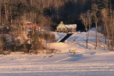 Image de Sacandaga Lake Retreat With Hot Tub & Kayak