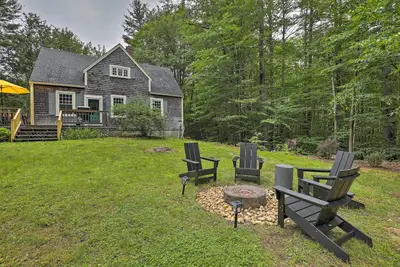 Image de Charming Jaffrey Cottage w\/ Deck & Grill!