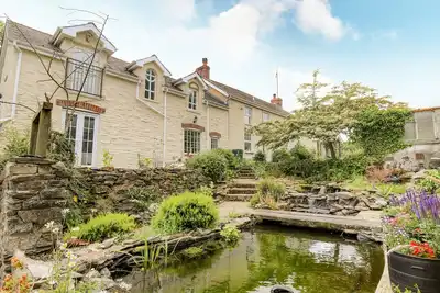 Image de Spring Cottage, pet friendly, with a garden in Pentre-Cwrt