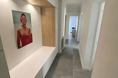 Appartement cosy avec terrasse parking proche plages et calanques.