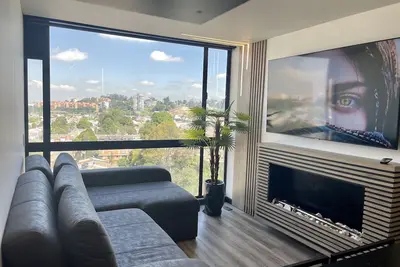 Image de Apartasuite de Lujo Inteligente con Chimenea