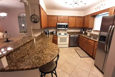 Image de Sand Pebbles #1401 - 2br, Ground Floor unit - Short walk to restaurants and