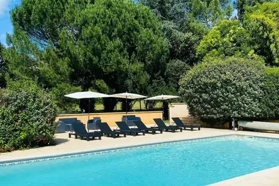 Image de Rose gite at Laugerie Basse Gites, with a beautiful heated pool and grounds