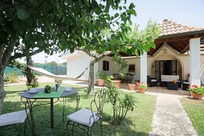 Image de Trulli La Ghianda con Giardino e Parcheggio! x4
