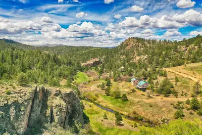 Image de Secluded Mountain House on 5 Acres with Creek