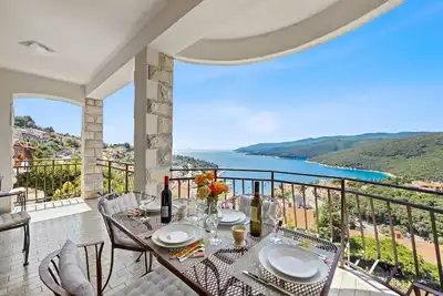 Image de Lady M Gold - Balcony and Sea View