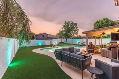 Image de Arizona Paradise 4 Bed | Heated Pool Putting Green