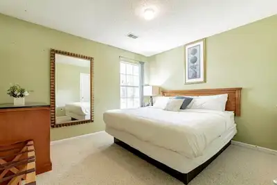 Image de 5min to lake & 20 to Columbia - Aerie Oaks Cottage