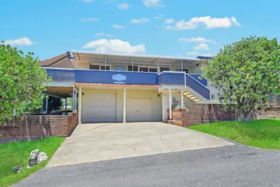 Image de Newley Renovated Home Withgreat Views!