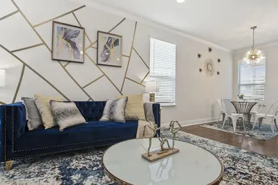 Image de Brand New Luxury Seaworld / Lackland 3bed2. 5 bath home Sleeps 6 family friendly<br>