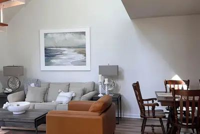 Image de Sunlit townhome at Ocean Edge Resort in Brewster- central A/C, pool privilege's