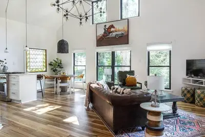 Image de This duplex is a 3 bedroom(s), 1 bathrooms, located in Atlanta, Ga.