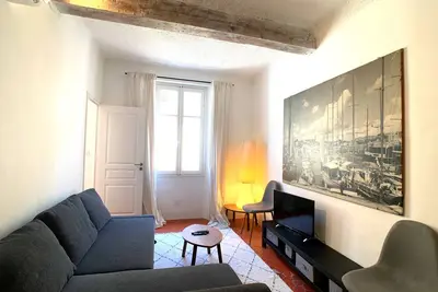 Image de Logement atypique dans la rue Fourmilière