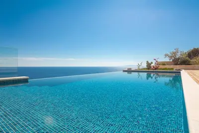 Image de Villa Haute Couture - Superbe villa luxueuse en bord de mer avec 5 chambres pouvant accueillir 12 personnes