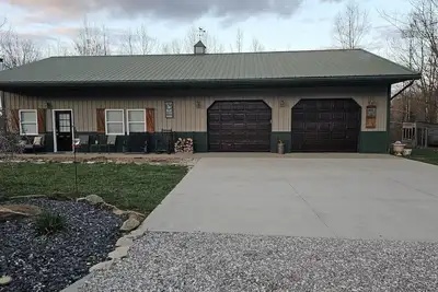 Image de Family Style home -2 bedrooms 1 bath