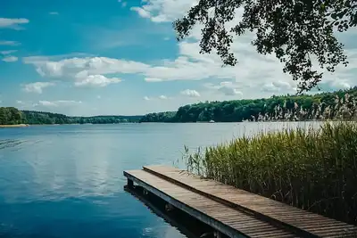 Image de Vacation room directly on the lake