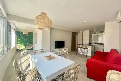 Image de Mediterranean Charm Apartment R089