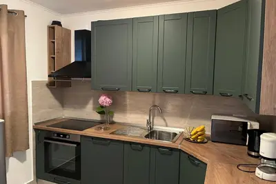Image de Appartement de vacances Banjol pour 6 - 8 personnes avec 3 chambres à coucher - Maison mitoyenne
