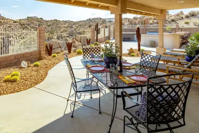 Image de Private Retreat @ Desertview Ranch with 3 acres and amazing 360 degree views.