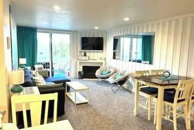 Image de ⛱ Location Ocean! Beachfront Resort Steps 2 Sand ⛱