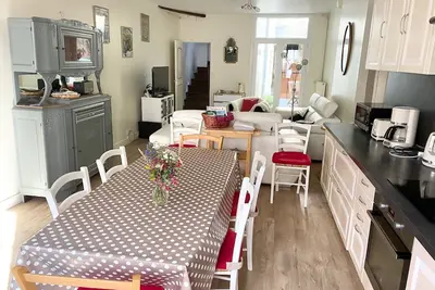 Image de La Maison des Remparts - Gite pour 8 pers a Loches