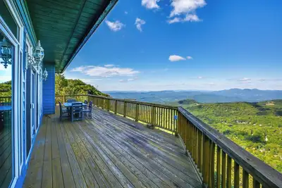 Image de Beech Mtn Views, Next to Ski Resort: Home w/ Decks