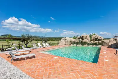 Image de Bel appartement avec climatisation, piscine, Wifi, patio, animaux admis, vue panoramique et parking