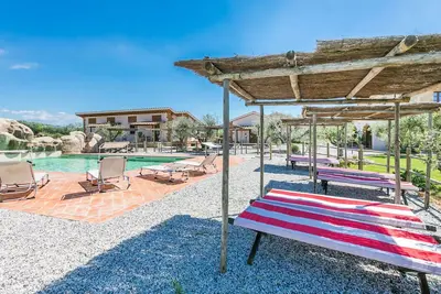 Image de Agréable appartement avec piscine, climatisation, Wifi, terrasse, animaux admis et parking