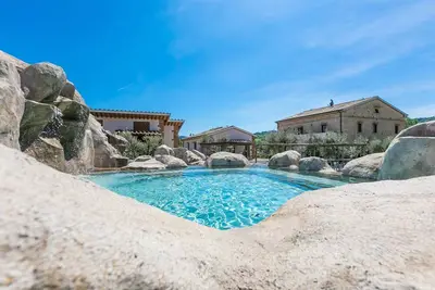 Image de Bel appartement avec piscine, climatisation, Wifi, patio, animaux admis, vue panoramique et parking