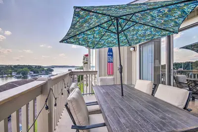 Image de Osage Beach Condo w/ Shared Pool & Lake Views!