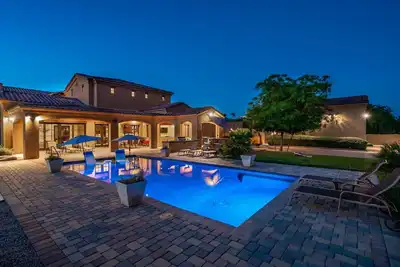 Image de Great for Entertaining or Business! House + Guest House, Dog Friendly, Htd Pool/Spa, Outdoor Fire Pit