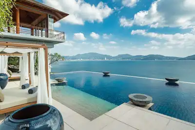 Image de Villa Chelay - Luxury Waterfront Villa