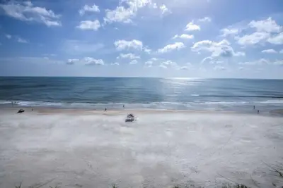 Image de 7th Floor Unit 709 Oceanfront with Great Views in Ponce Inlet